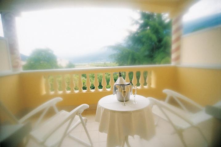 Hotel Maria Theresia Silandro Oda fotoğraf